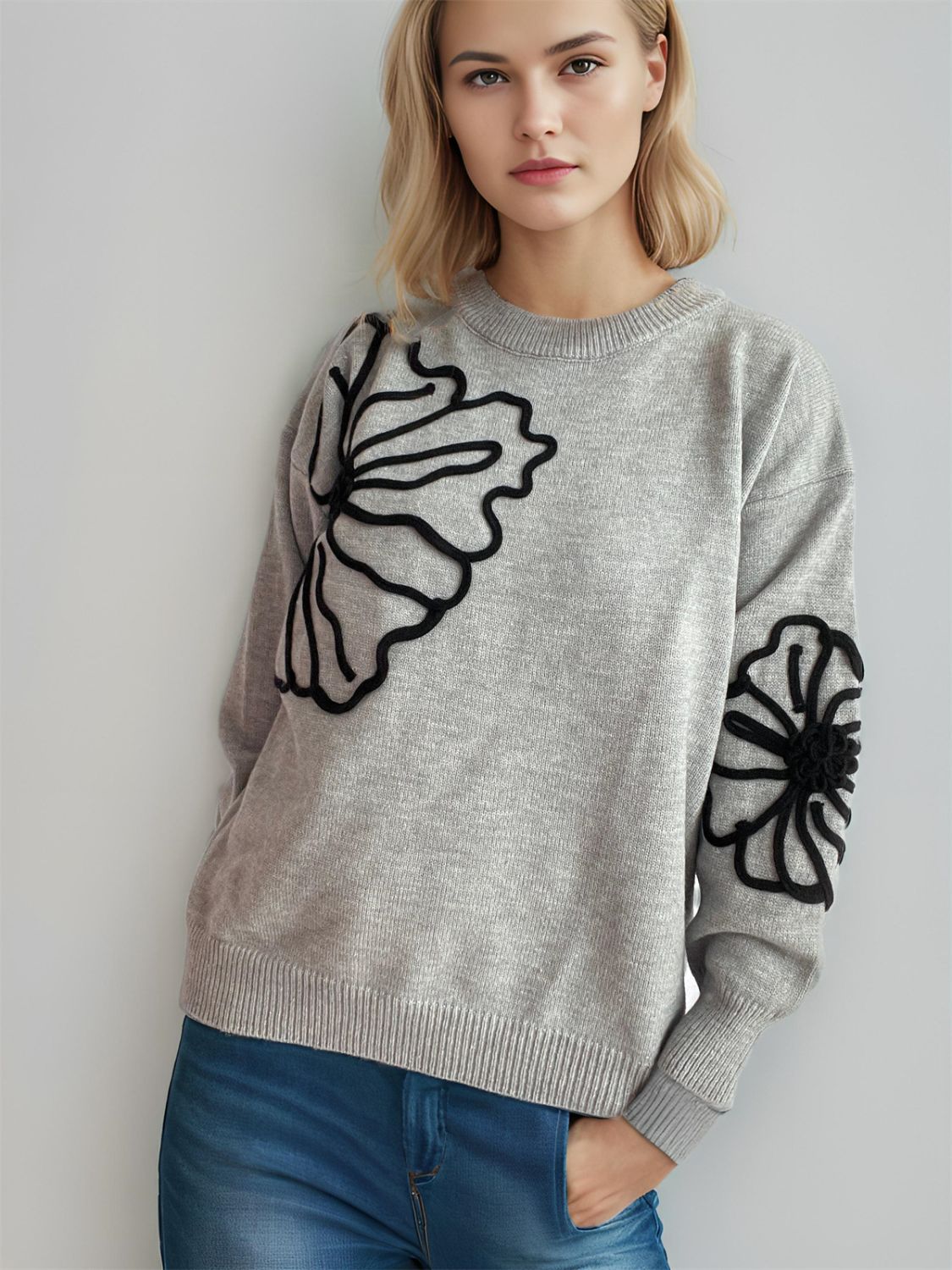 Flower Round Neck Long Sleeve Sweater