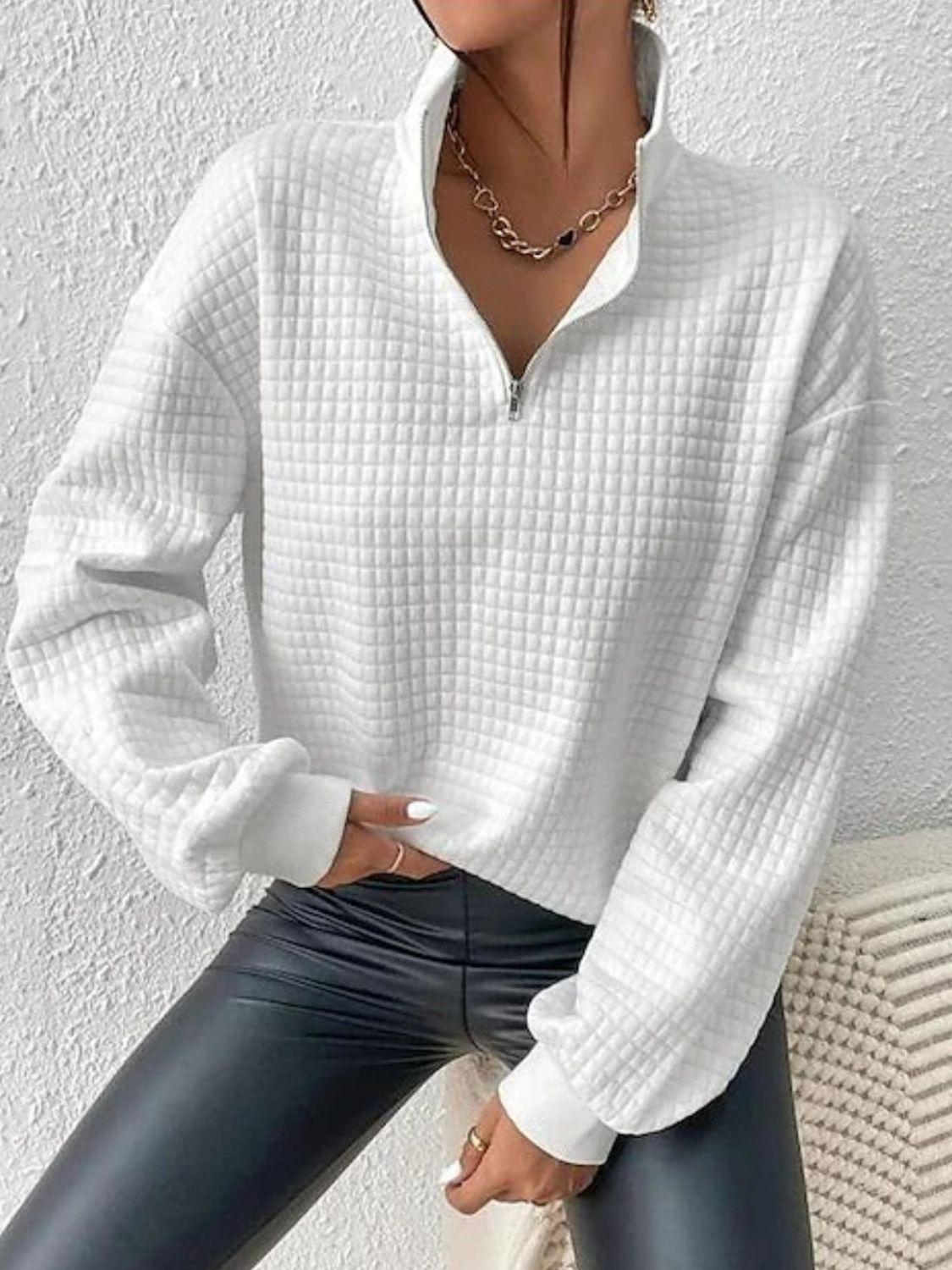 Collared Neck Long Sleeve Sweatshirt