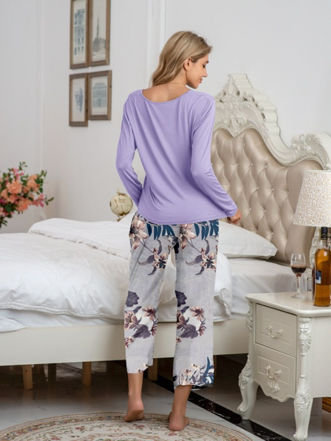 Lounge-Set aus Top mit Rundhalsausschnitt und bedruckter Hose