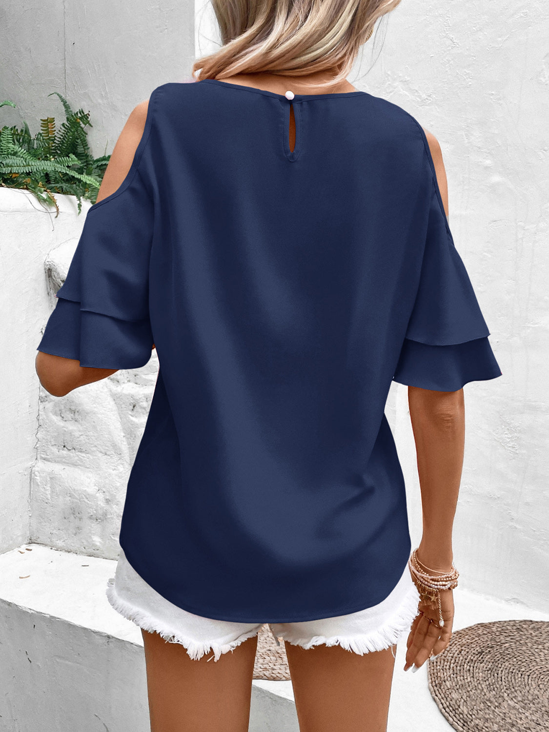 Bluse mit Volantärmeln und Cold-Shoulder-Trägern