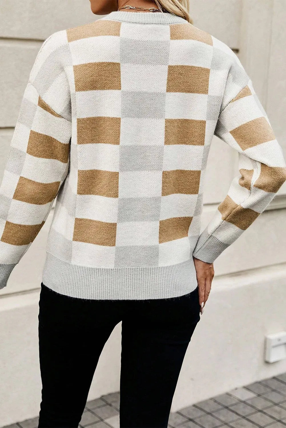 Color Block Round Neck Sweater