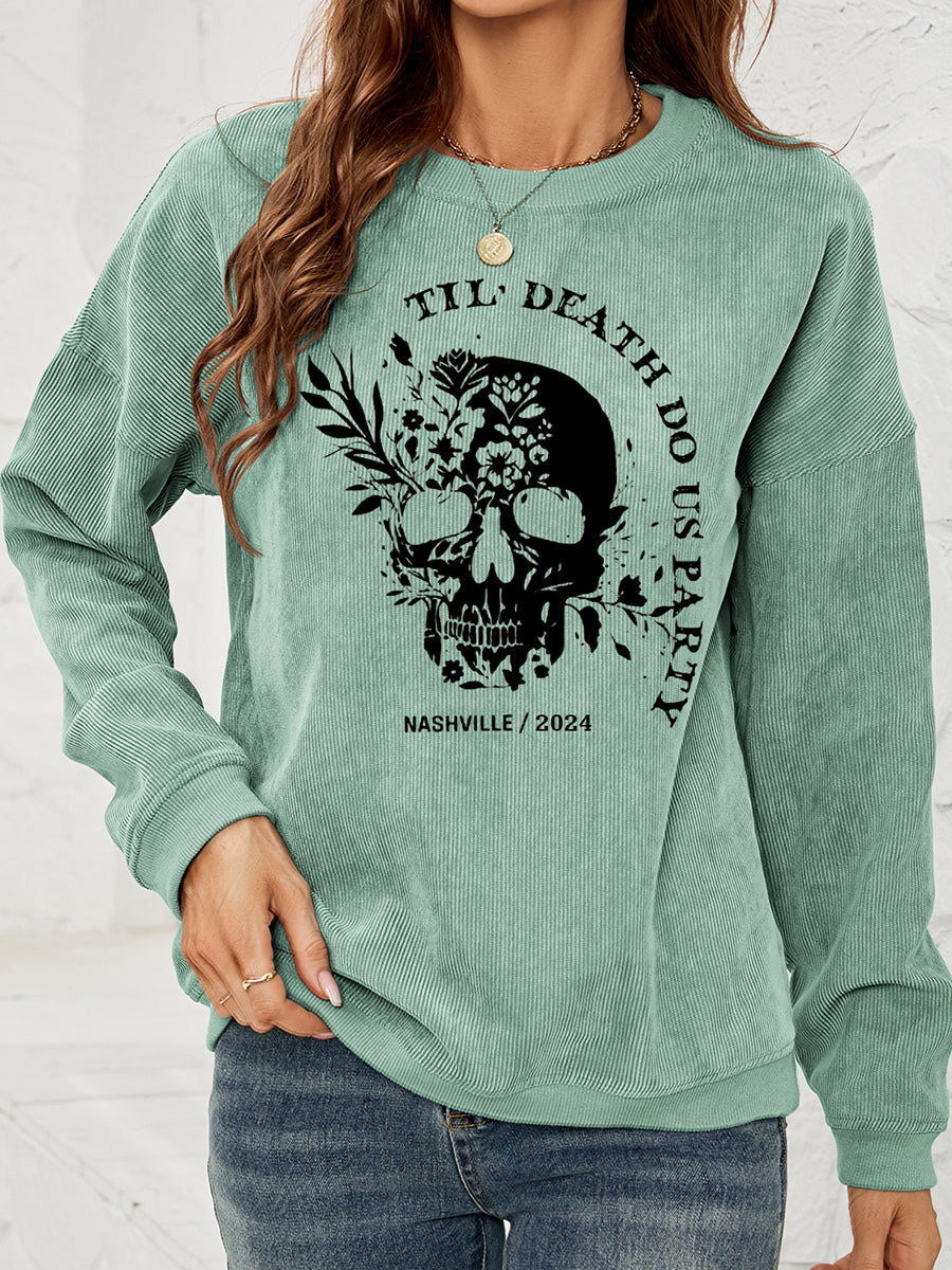 Skull Graphic Dropped Shoulder Sweatshirt