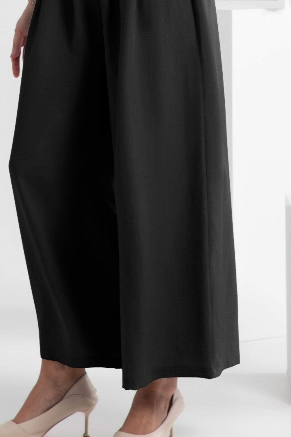 Wide Leg Elastic Waist Pants