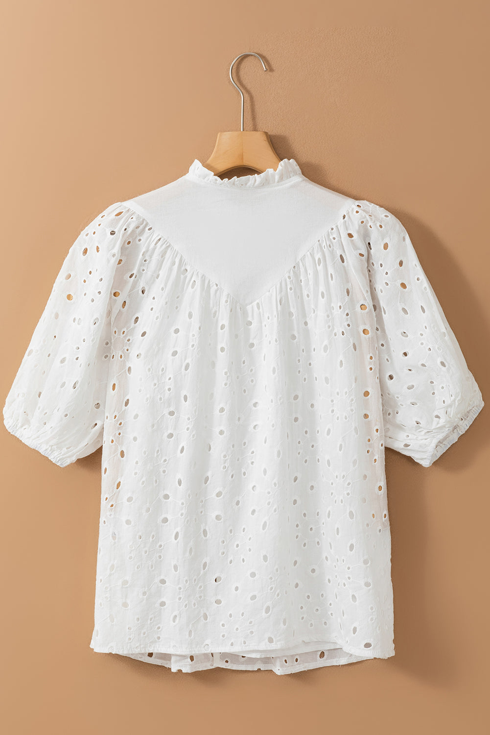 Bluse mit halblangen Ärmeln und Lochstickerei