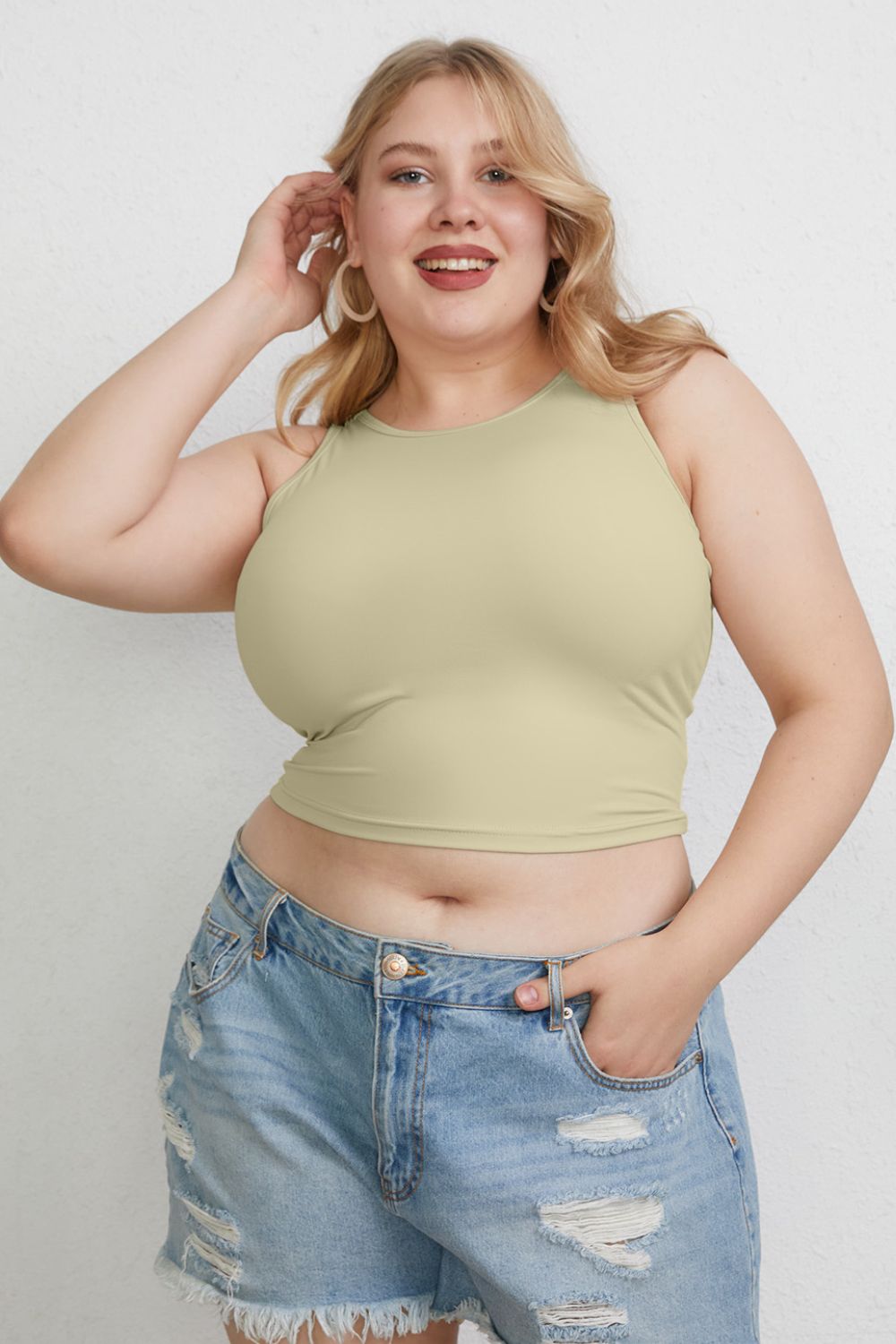 Basic Bae – Schmales Tanktop in voller Größe mit Rundhalsausschnitt