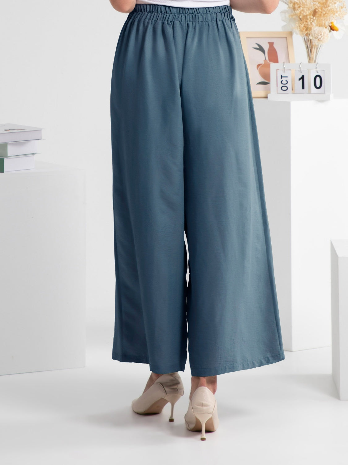 Wide Leg Elastic Waist Pants