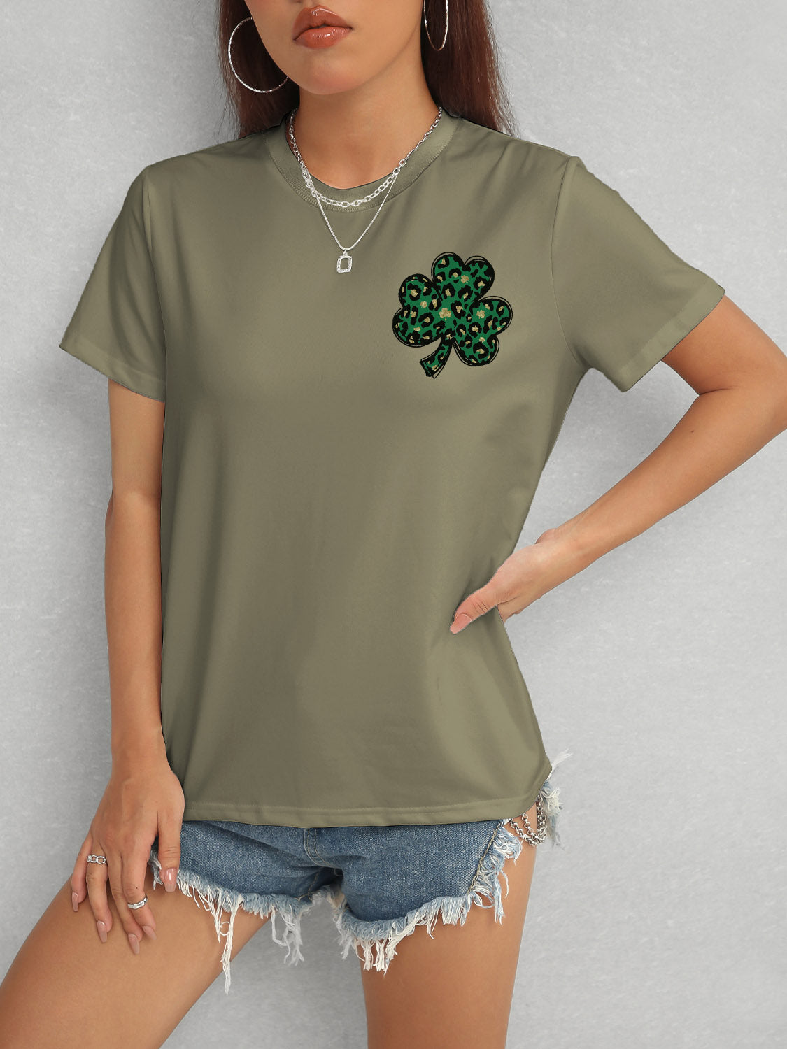 T-Shirt mit Rundhalsausschnitt und kurzen Ärmeln „Lucky Clover“