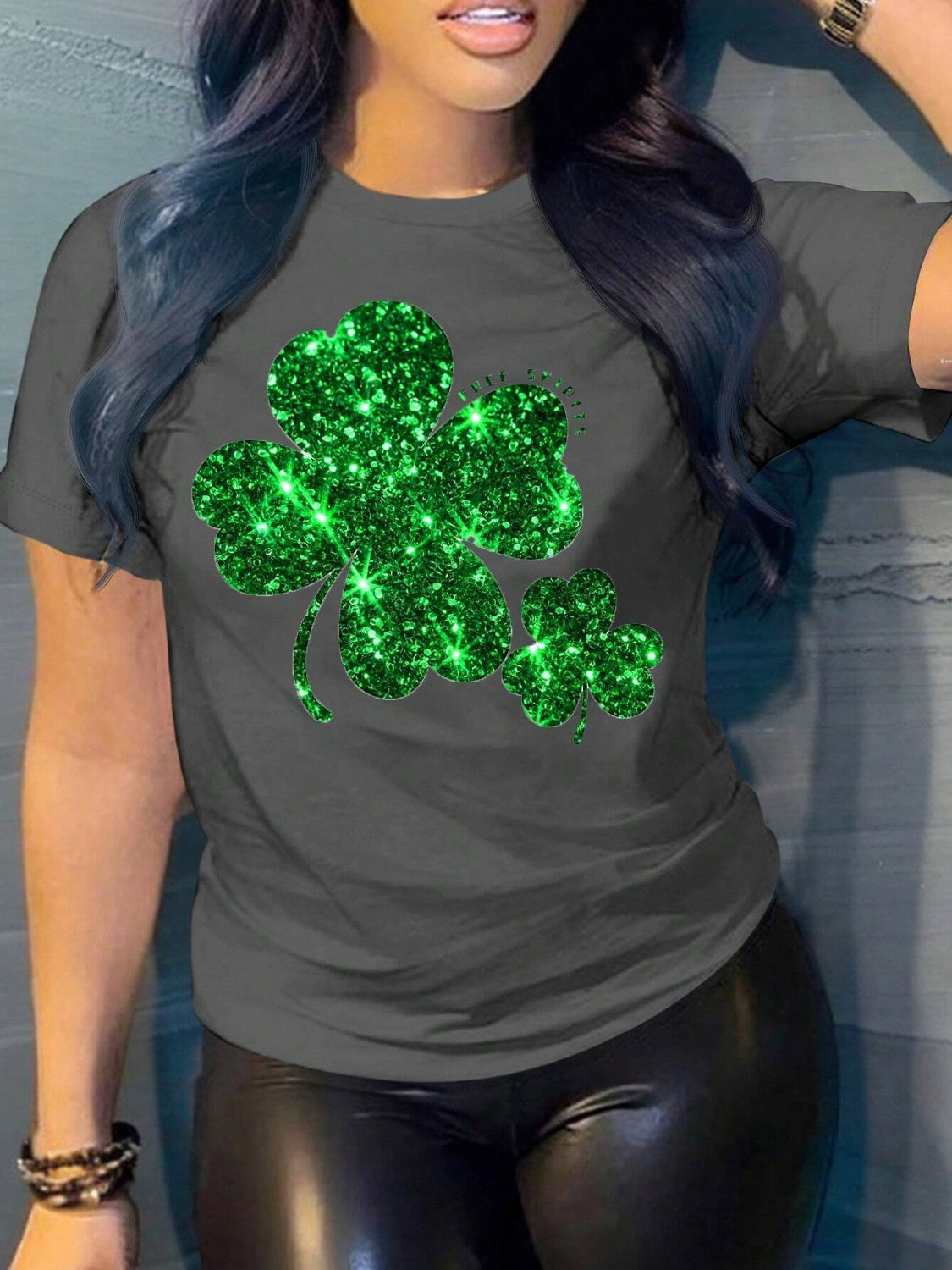 T-Shirt mit Rundhalsausschnitt und kurzen Ärmeln „Lucky Clover“