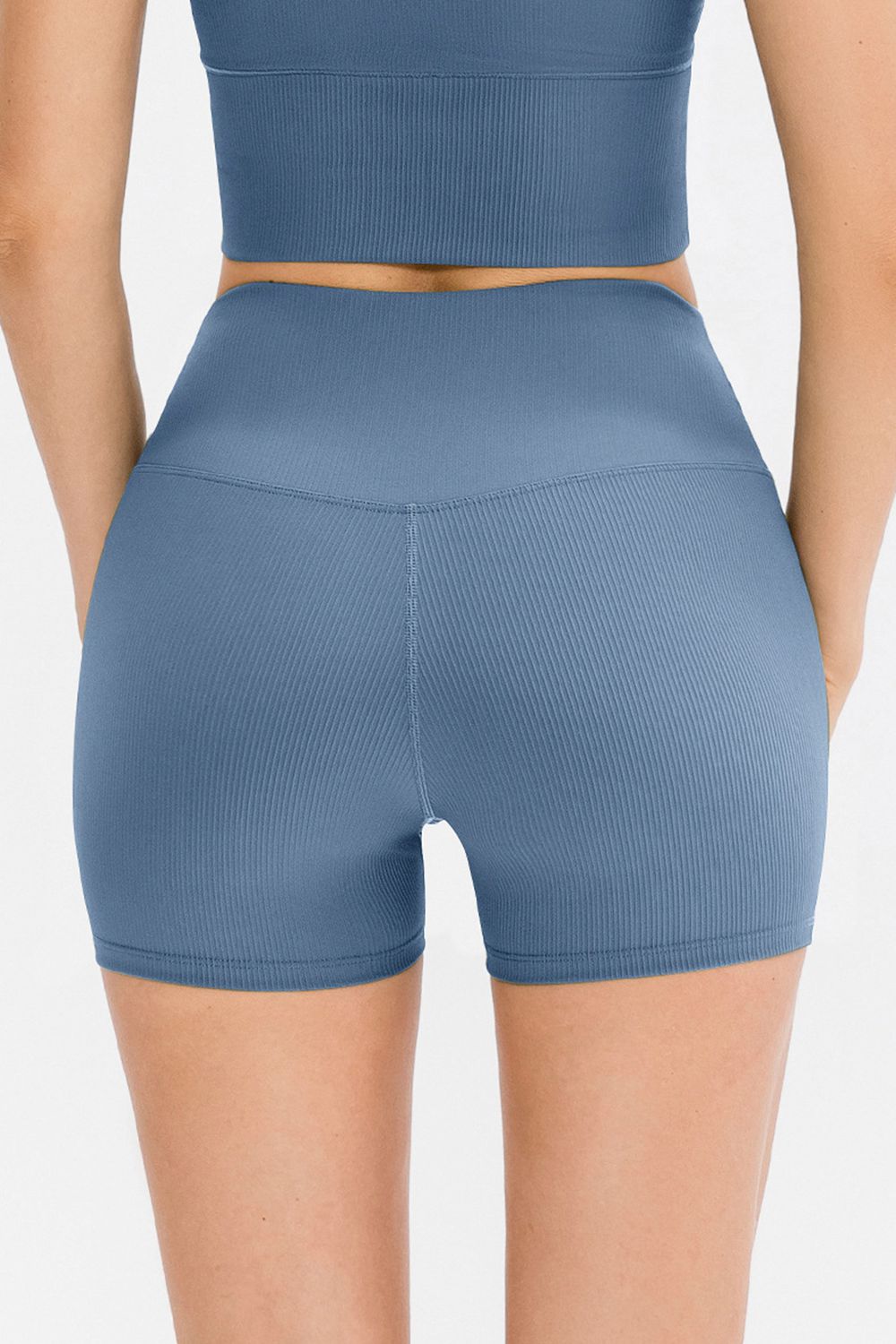 Sport-Shorts mit schmaler Passform und breitem Bund