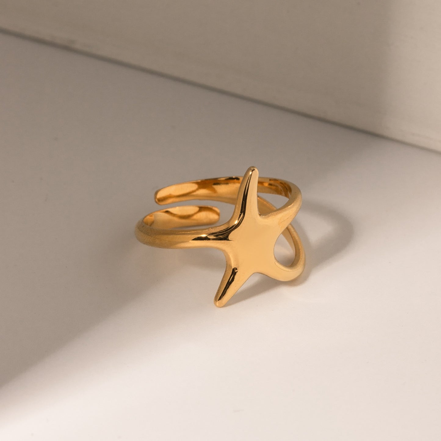 Anillo Estrella De Acero Chapado En Oro