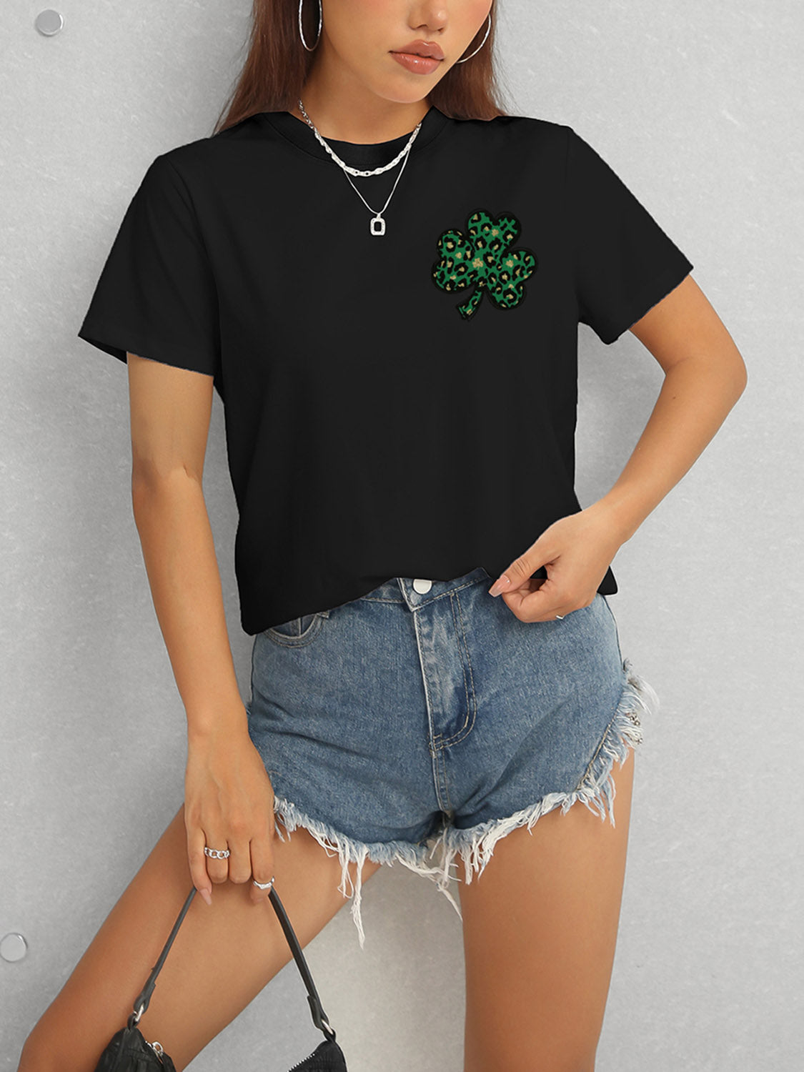 T-Shirt mit Rundhalsausschnitt und kurzen Ärmeln „Lucky Clover“