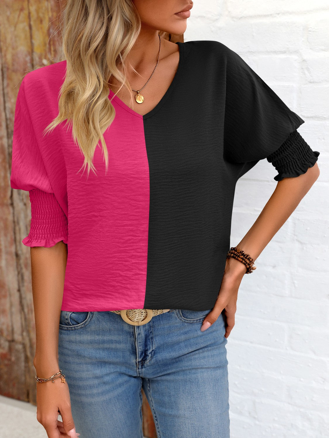 Contrast V-Neck Lantern Sleeve Blouse