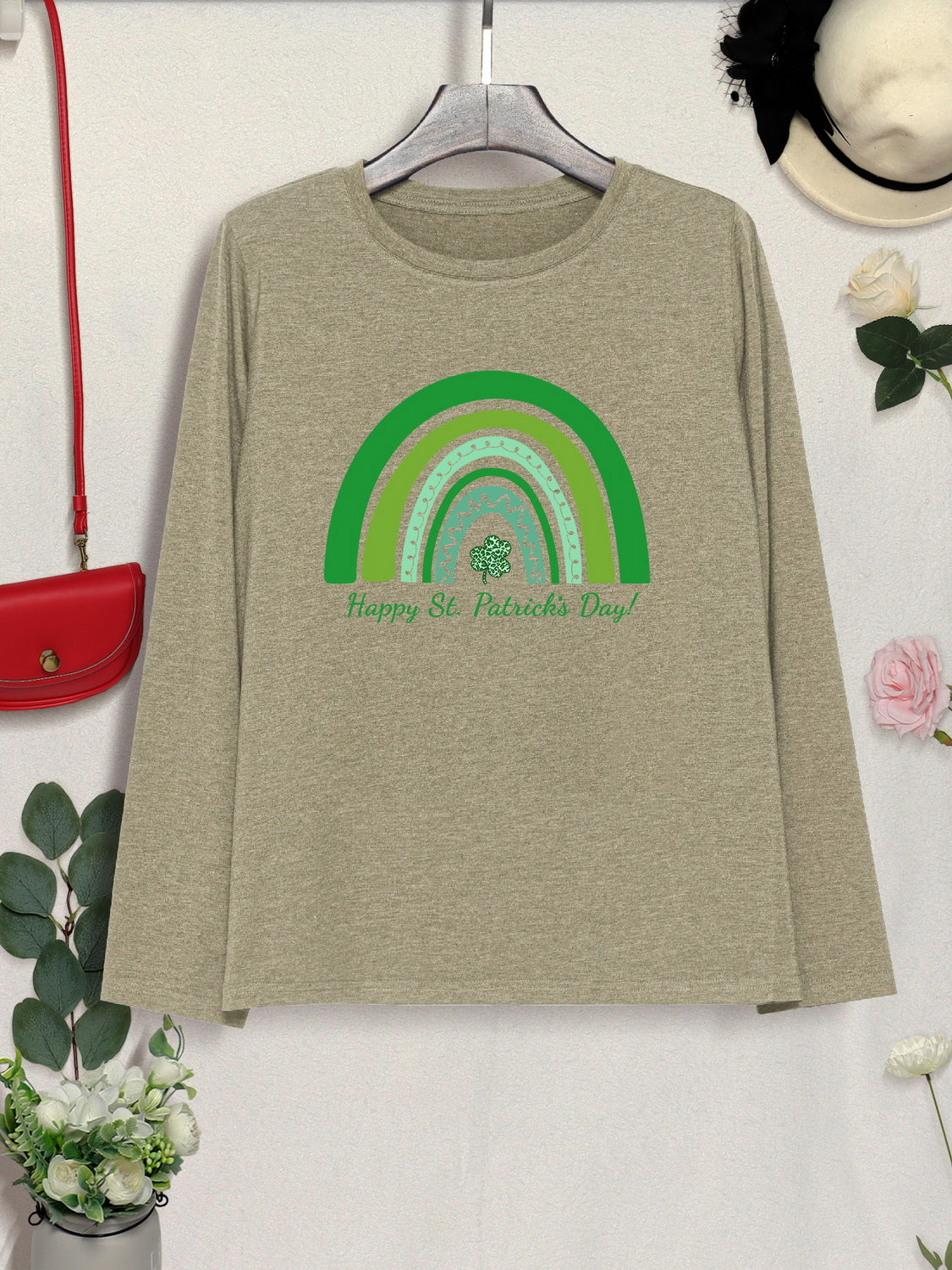 HAPPY ST. PATRICK'S DAY Round Neck T-Shirt