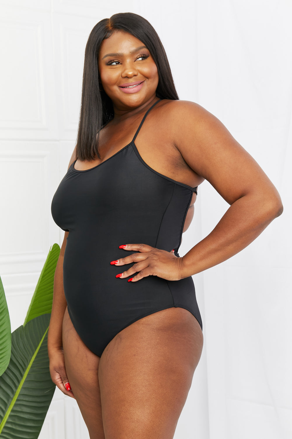 Marina West Swim „High Tide“ Einteiler in Schwarz