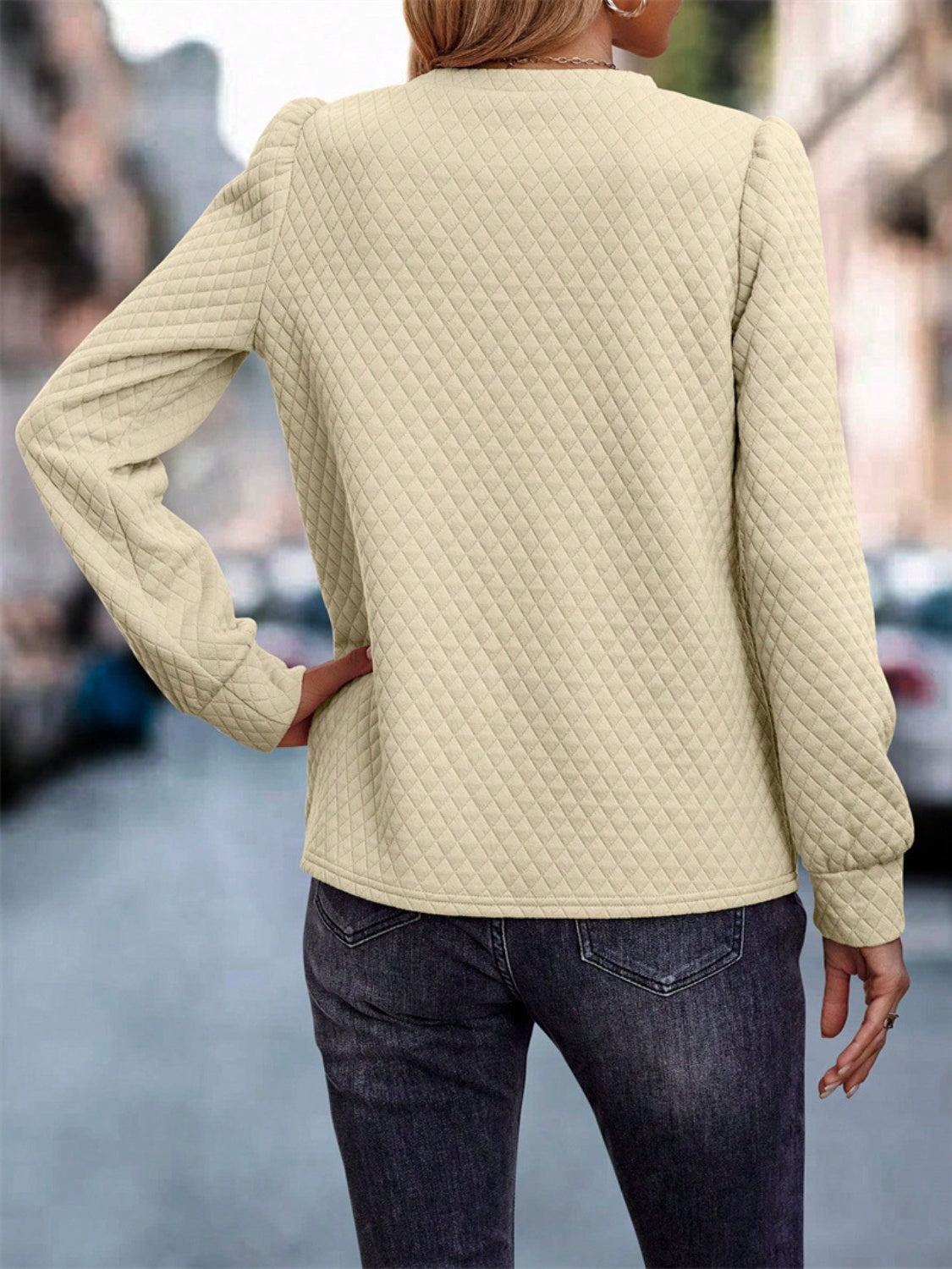 Round Neck Long Sleeve Sweatshirt