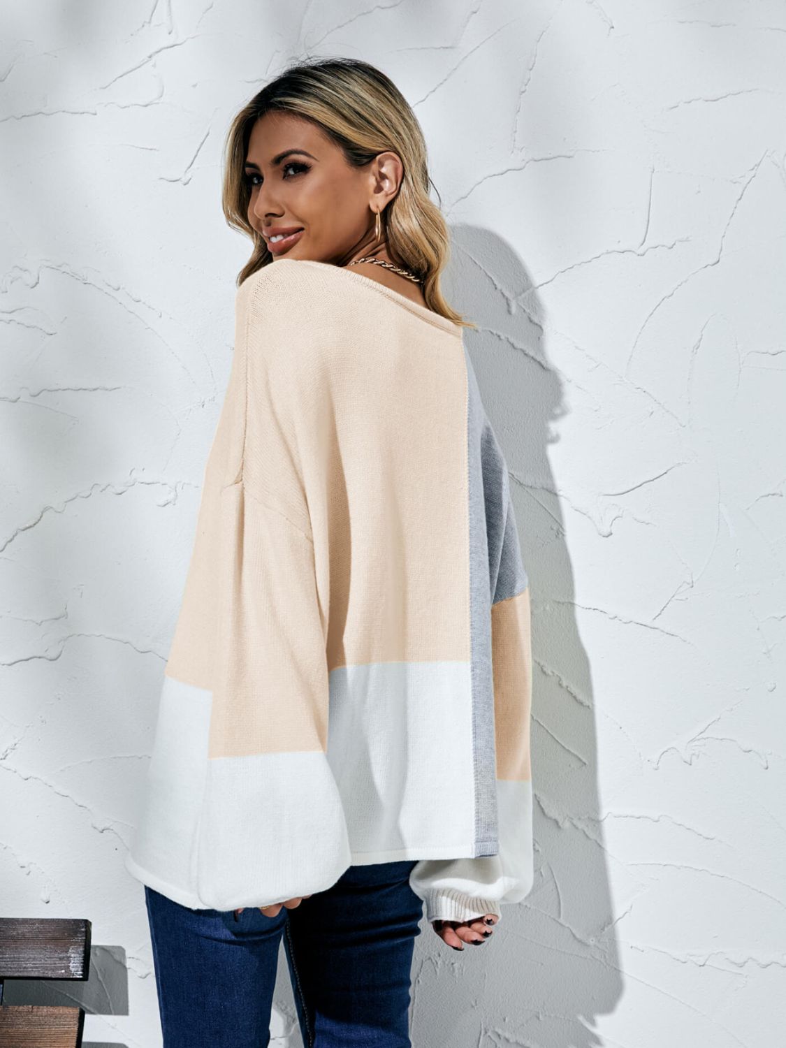 Angel Wings Color Block Balloon Sleeve Boat Neck Sweater