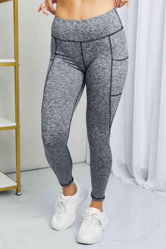 Rae Mode – Melierte Yoga-Leggings in voller Größe mit breitem Bund