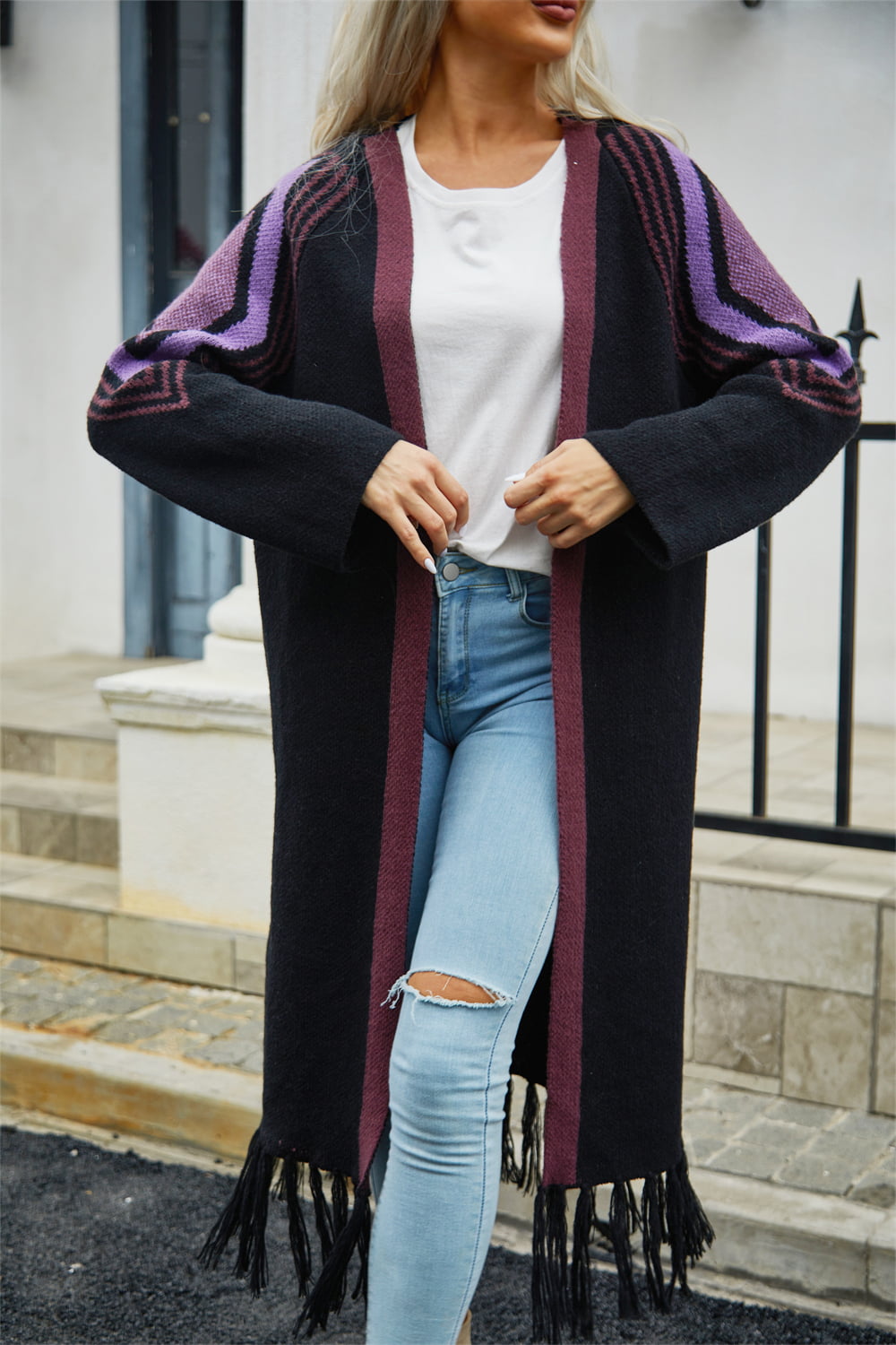 Double Take – Duster-Cardigan mit geometrischem Fransensaum und offener Vorderseite