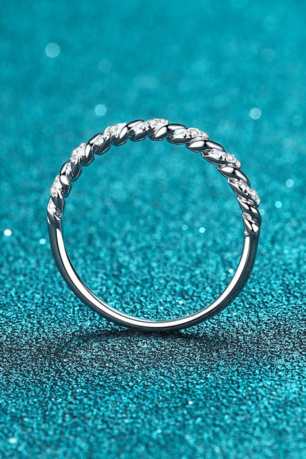 Rhodinierter Moissanit-Halb-Eternity-Ring