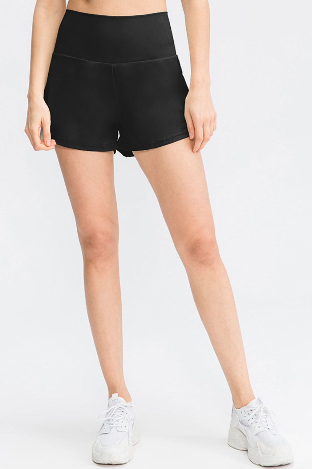 Sportshorts mit breitem Bund und Taschen