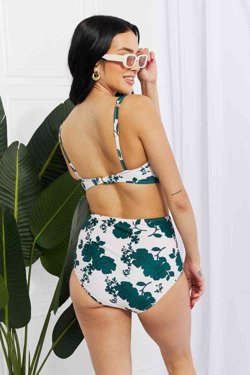 Marina West Swim – Take A Dip Twist – Hochgeschnittener Bikini in Waldgrün