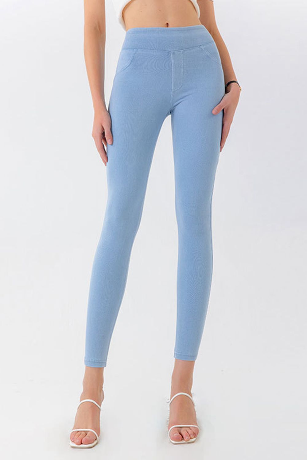 Skinny-Jeans mit hoher Taille