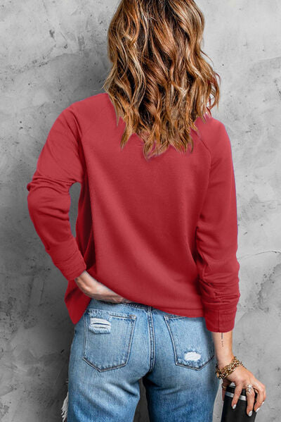 Sweatshirt mit Rundhalsausschnitt und Herz-Perlen-Detail