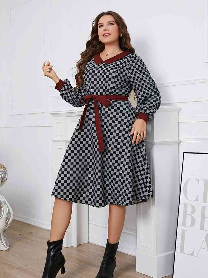 Plus Size Plaid V-Neck Long Sleeve Dress