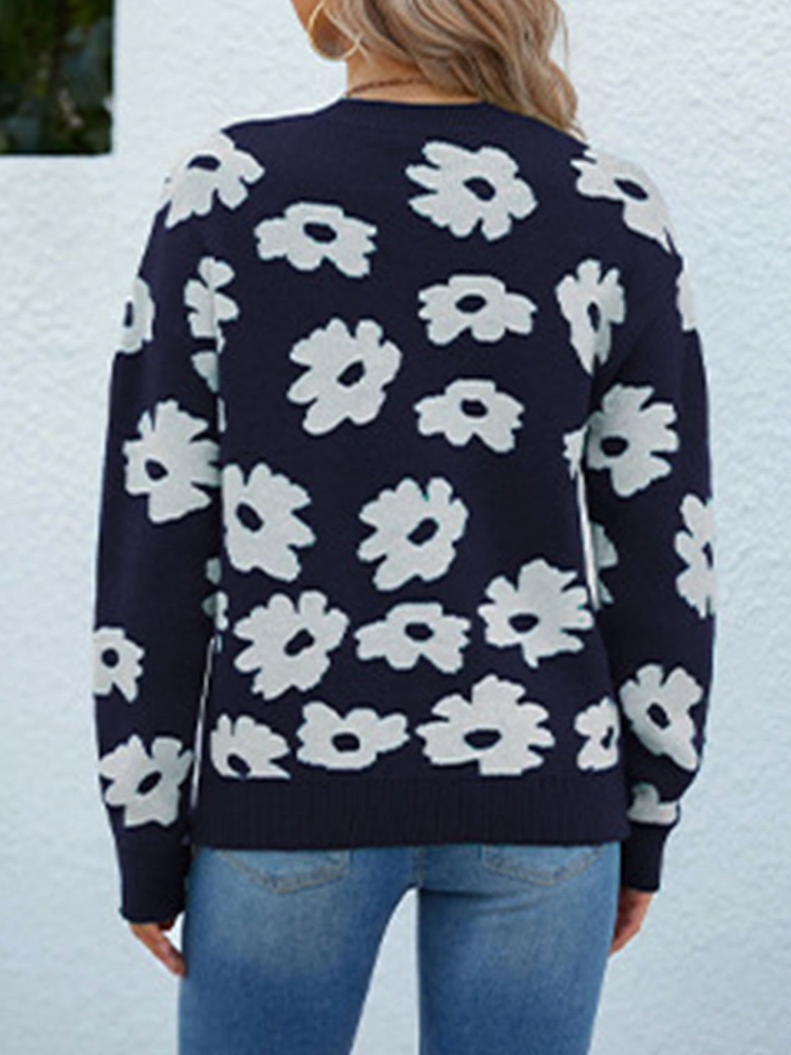 Pullover mit Rundhalsausschnitt und Blumenmuster