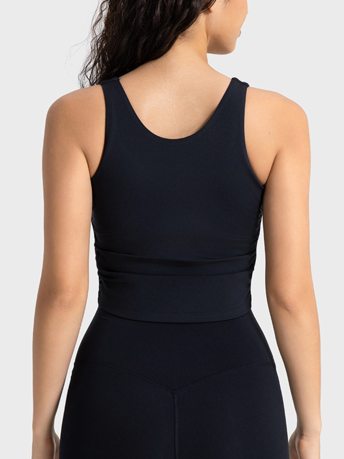 Kurzes Sport-Tanktop