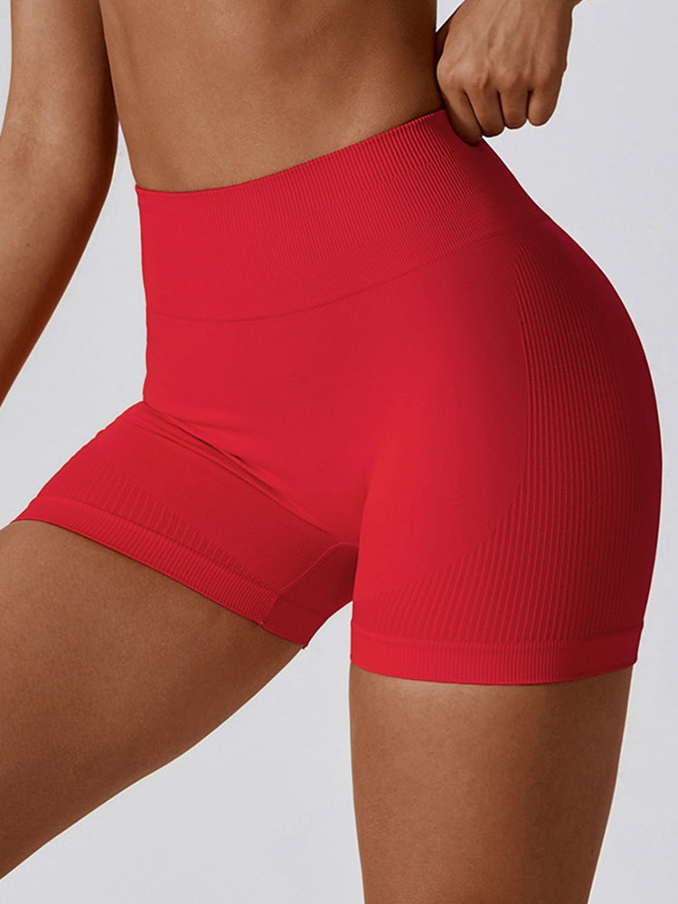 Sport-Shorts mit schmaler Passform und breitem Bund