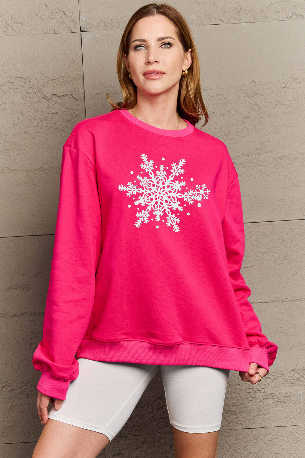 Sudadera con estampado de copo de nieve de tamaño completo de Simply Love