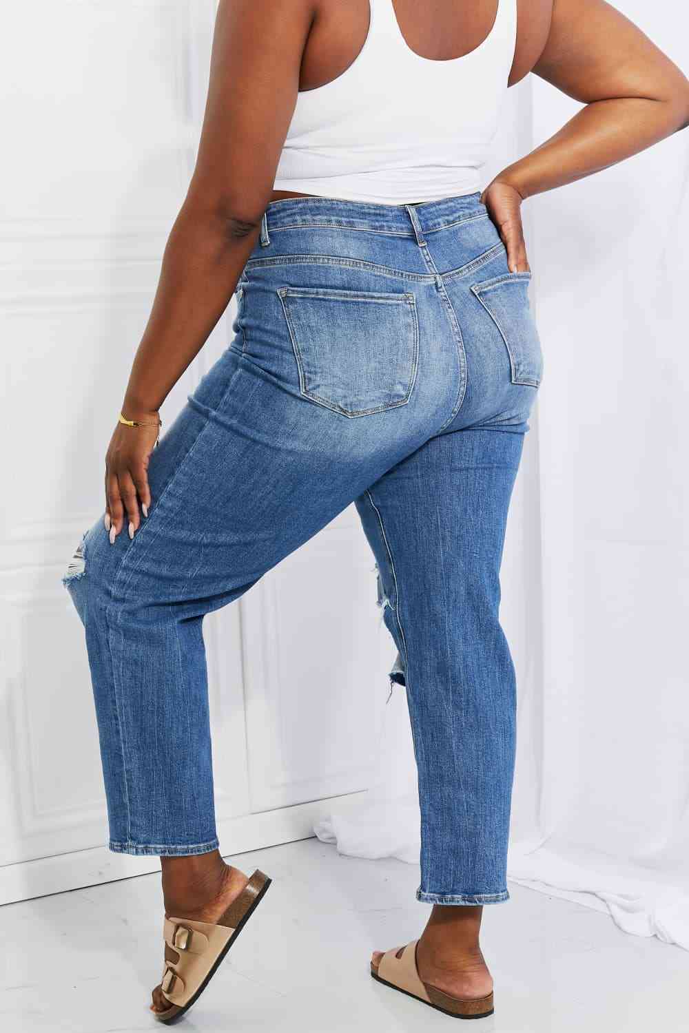 RISEN – Emily – Jeans mit hoher Taille und lässiger Passform in voller Größe