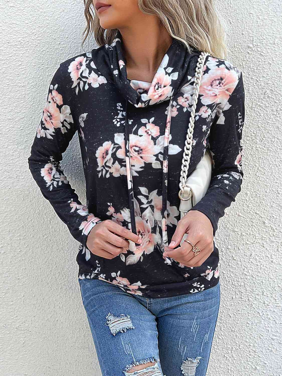 Sweatshirt mit Wasserfallausschnitt und Blumenmuster und Kordelzug