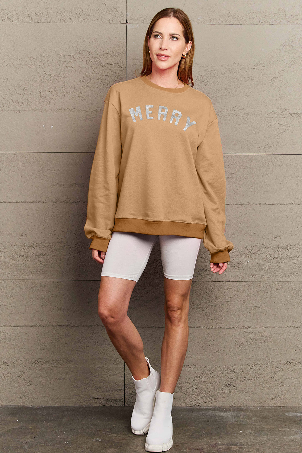 Simply Love – Sweatshirt „MERRY“ in voller Größe mit Grafik