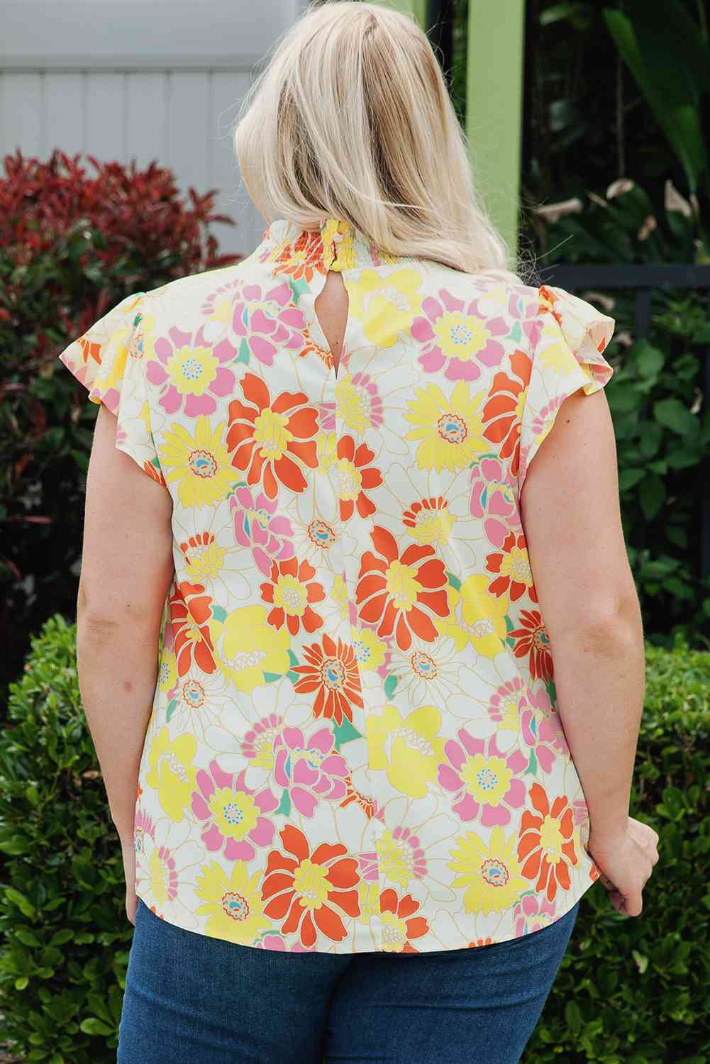 Bluse mit Schmetterlingsärmeln und Blumenmuster in Übergröße