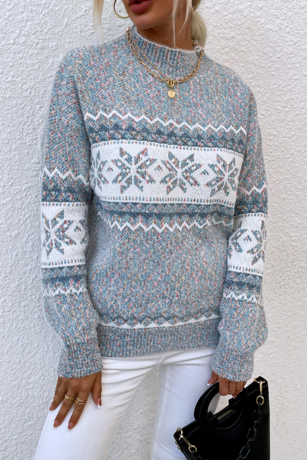 Rollkragenpullover mit Schneeflockenmuster