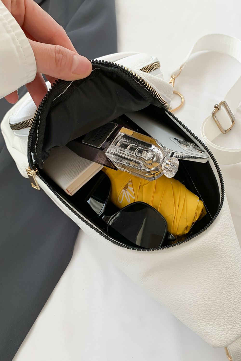 Schultertasche aus PU-Leder