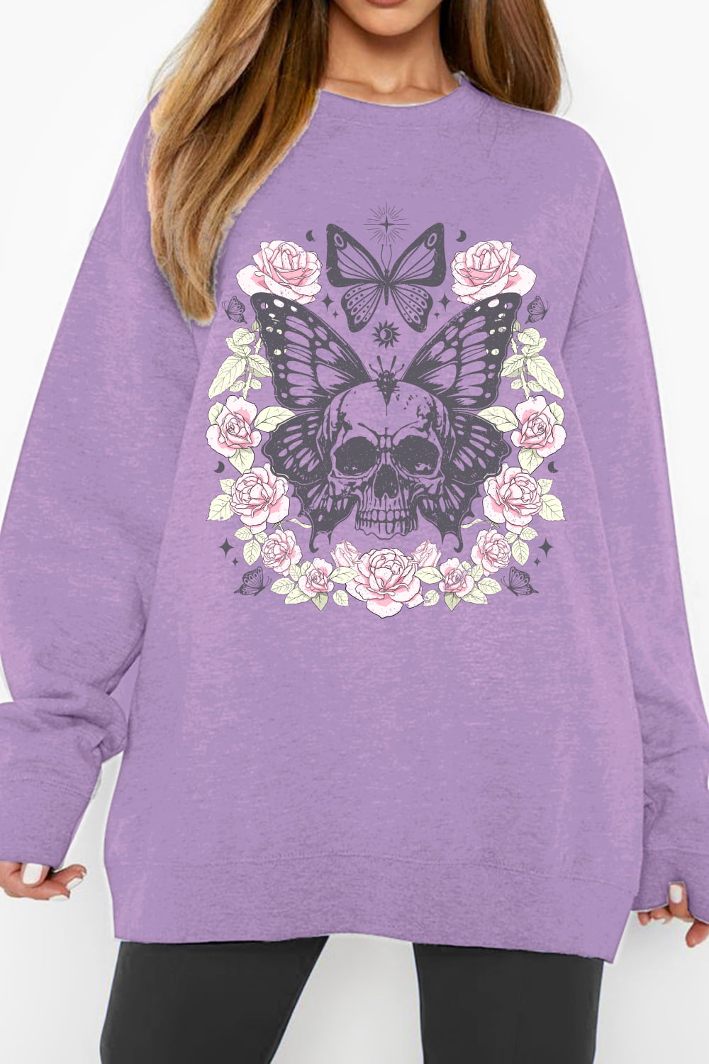 Simply Love Sudadera con estampado de mariposa y calavera de tamaño completo de Simply Love