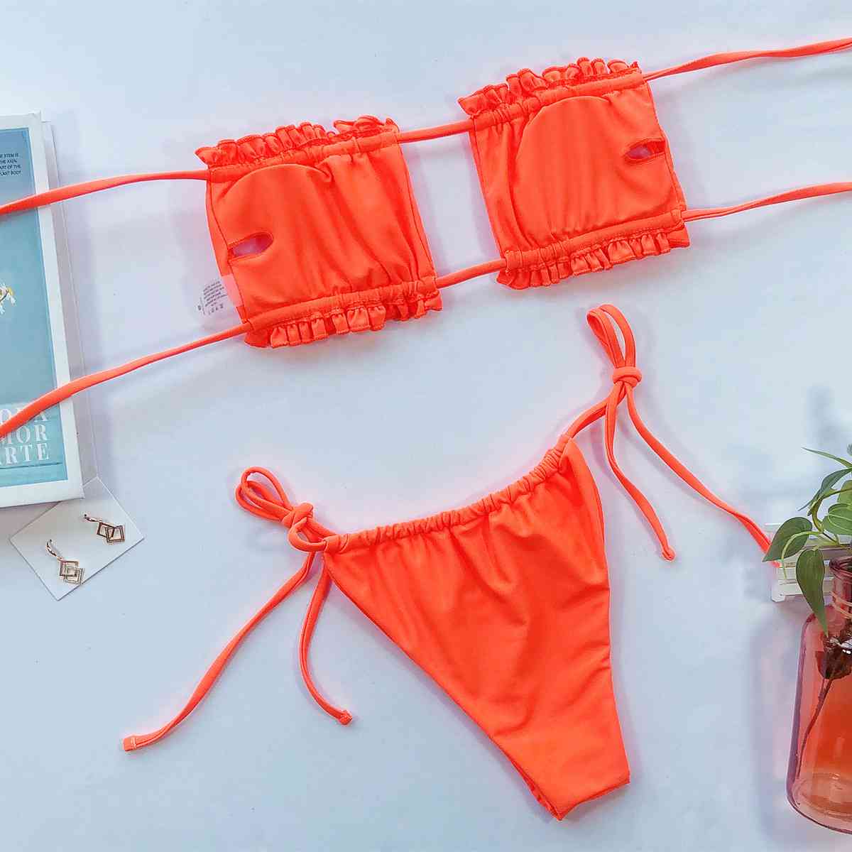 Gerafftes Bikini-Set mit Rüschenbesatz