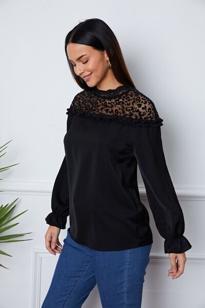 Bluse mit Leopardenmuster und Volantärmeln