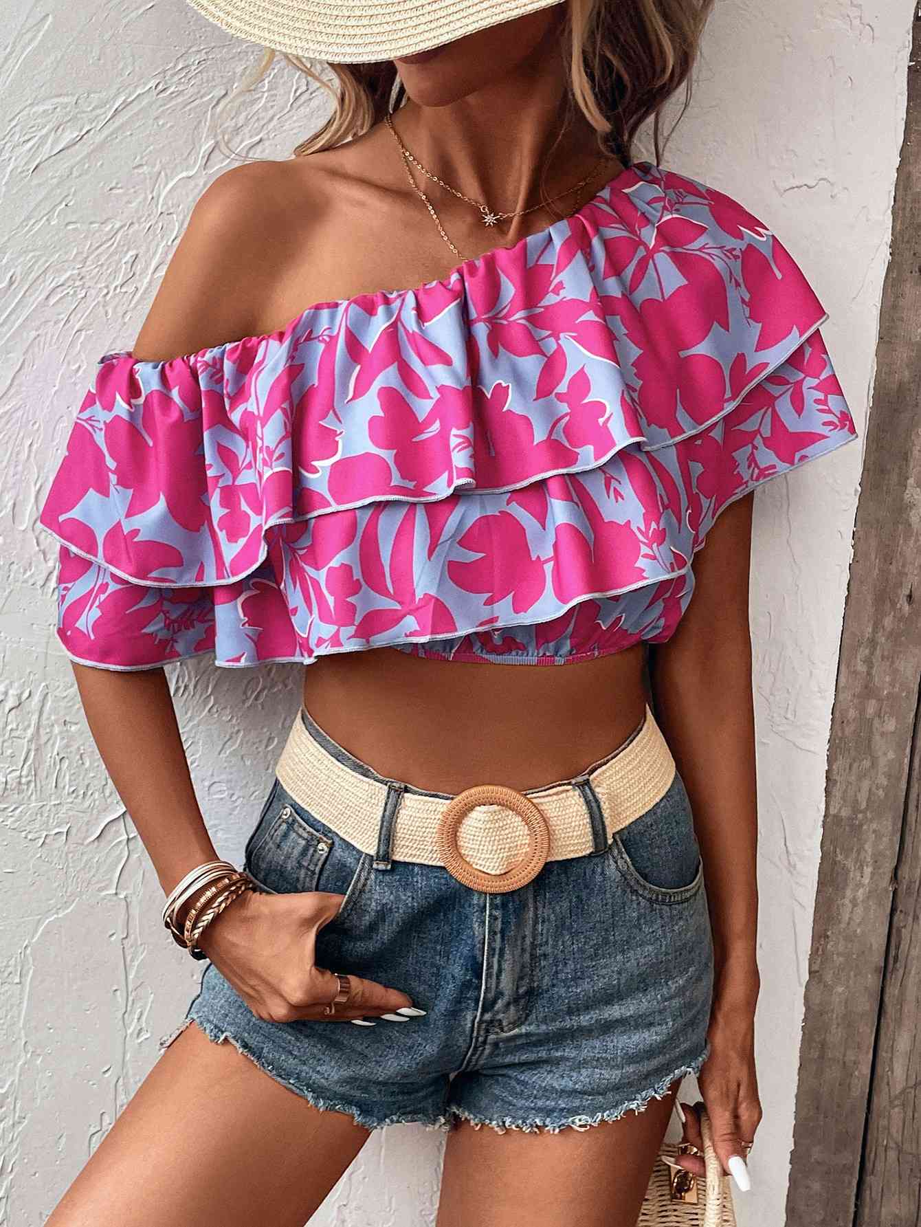 Kurze Bluse mit One-Shoulder-Träger