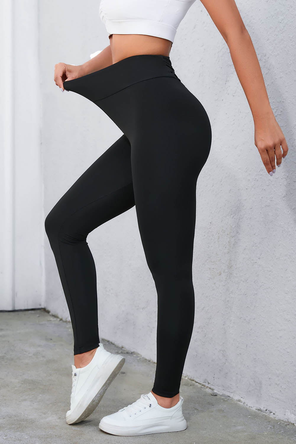 Leggings mit breitem Bund und überkreuztem Detail