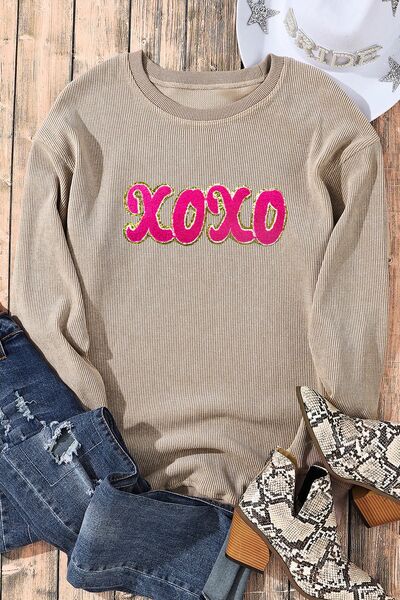 XOXO Sweatshirt mit Rundhalsausschnitt und überschnittenen Schultern und Pailletten