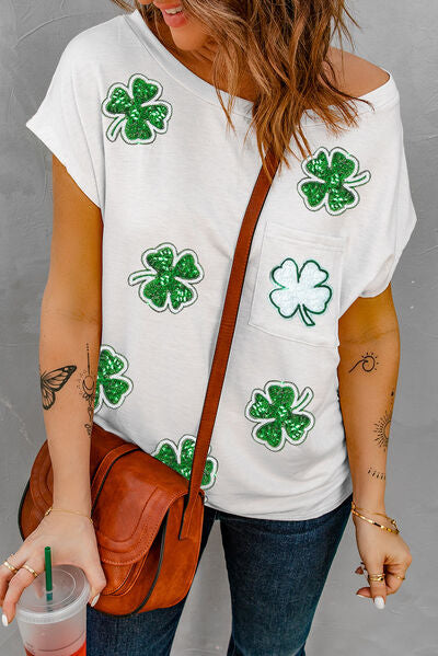 T-Shirt mit U-Boot-Ausschnitt und Pailletten „Lucky Clover“