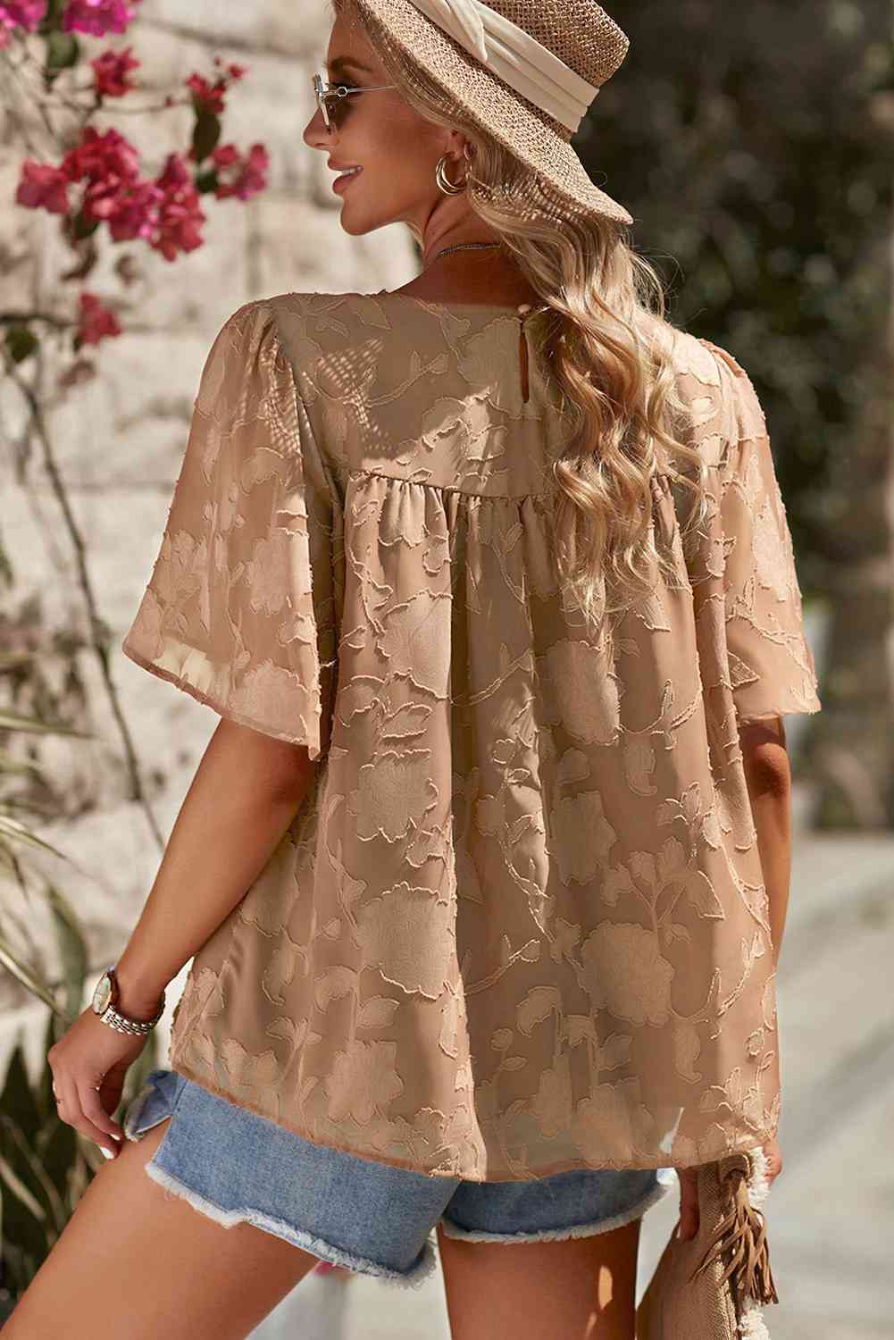 Bluse mit Rundhalsausschnitt und Puffärmeln