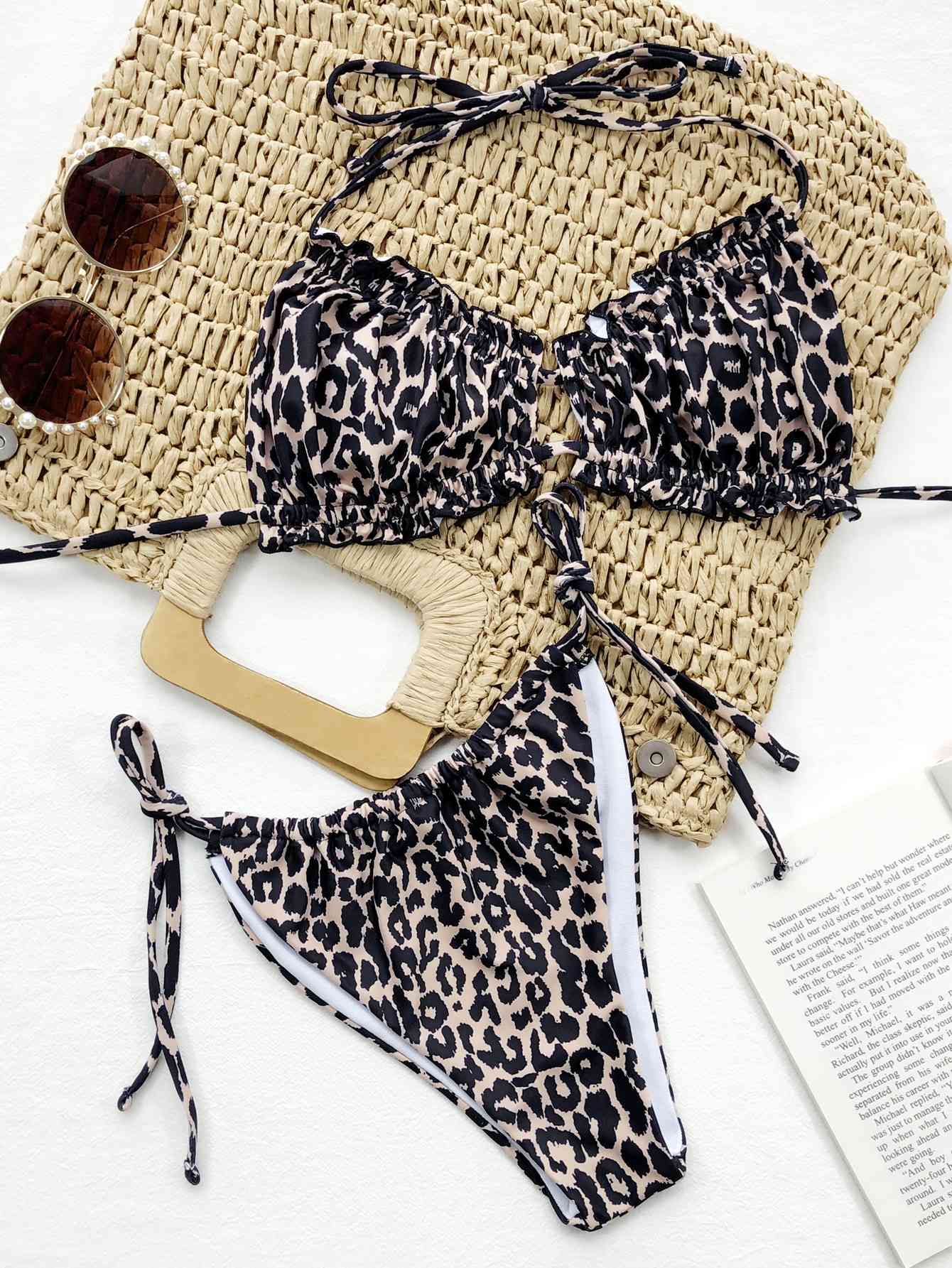 Neckholder-Bikini-Set mit Rüschen und Triangel