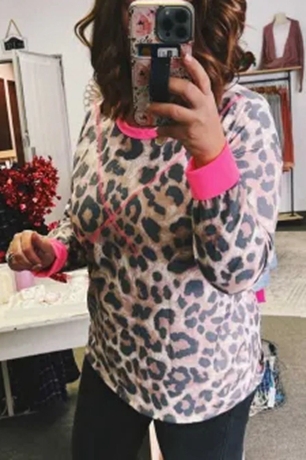 Plus Size Leopard Print Round Neck Sweatshirt