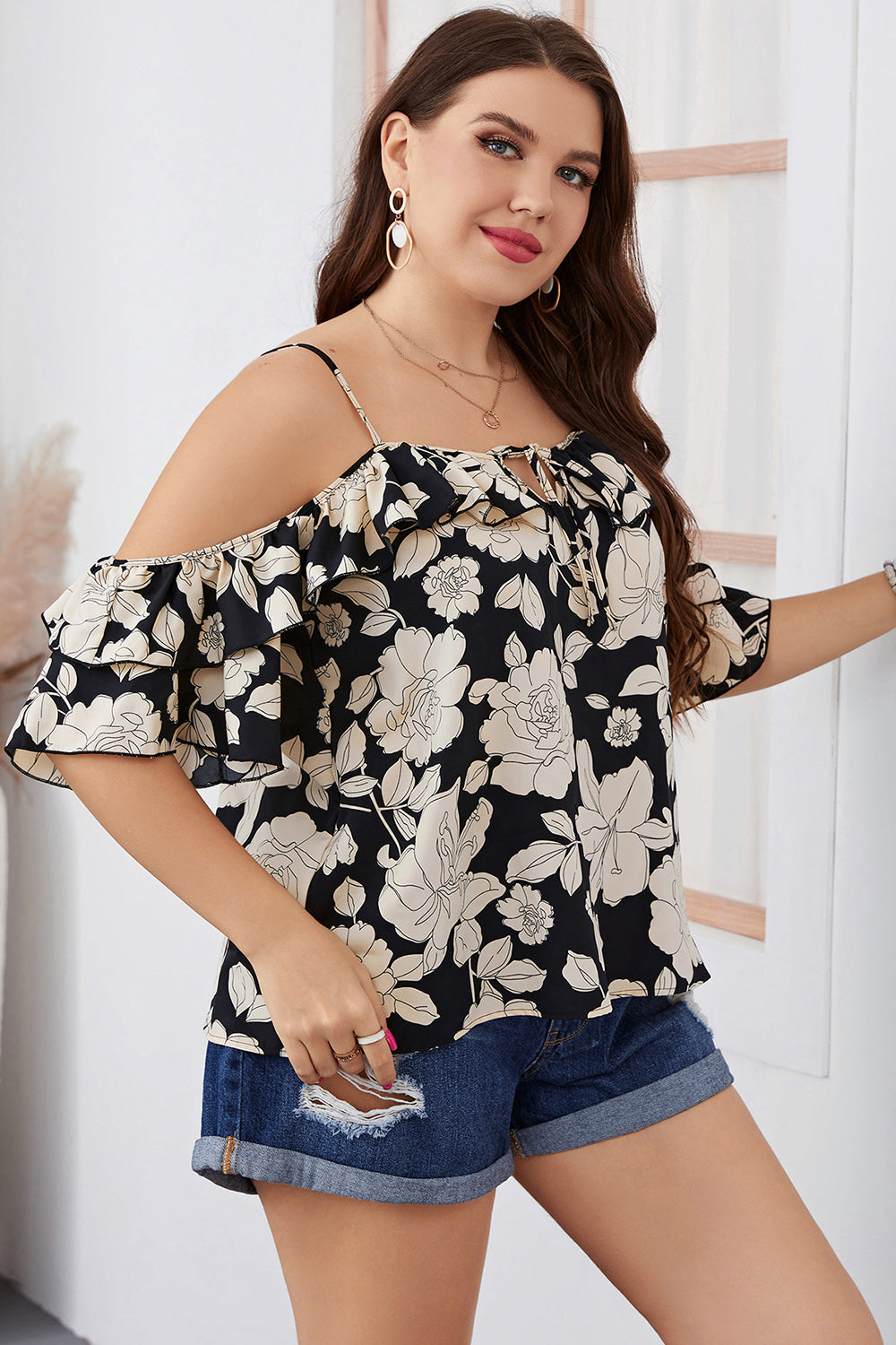 Blusa con tirantes finos florales de talla grande