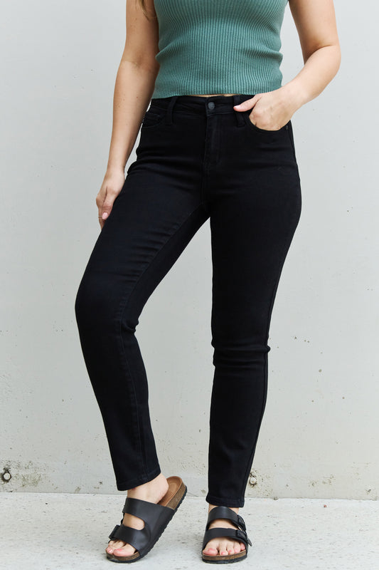 Judy Blue Kenya Full Size Mid Rise Slim Fit Jeans